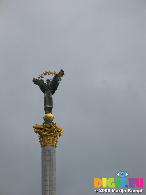 28198 Archangel Mikhail on top of Independency Column at Independence Square (Maidan Nezalezhnosti)